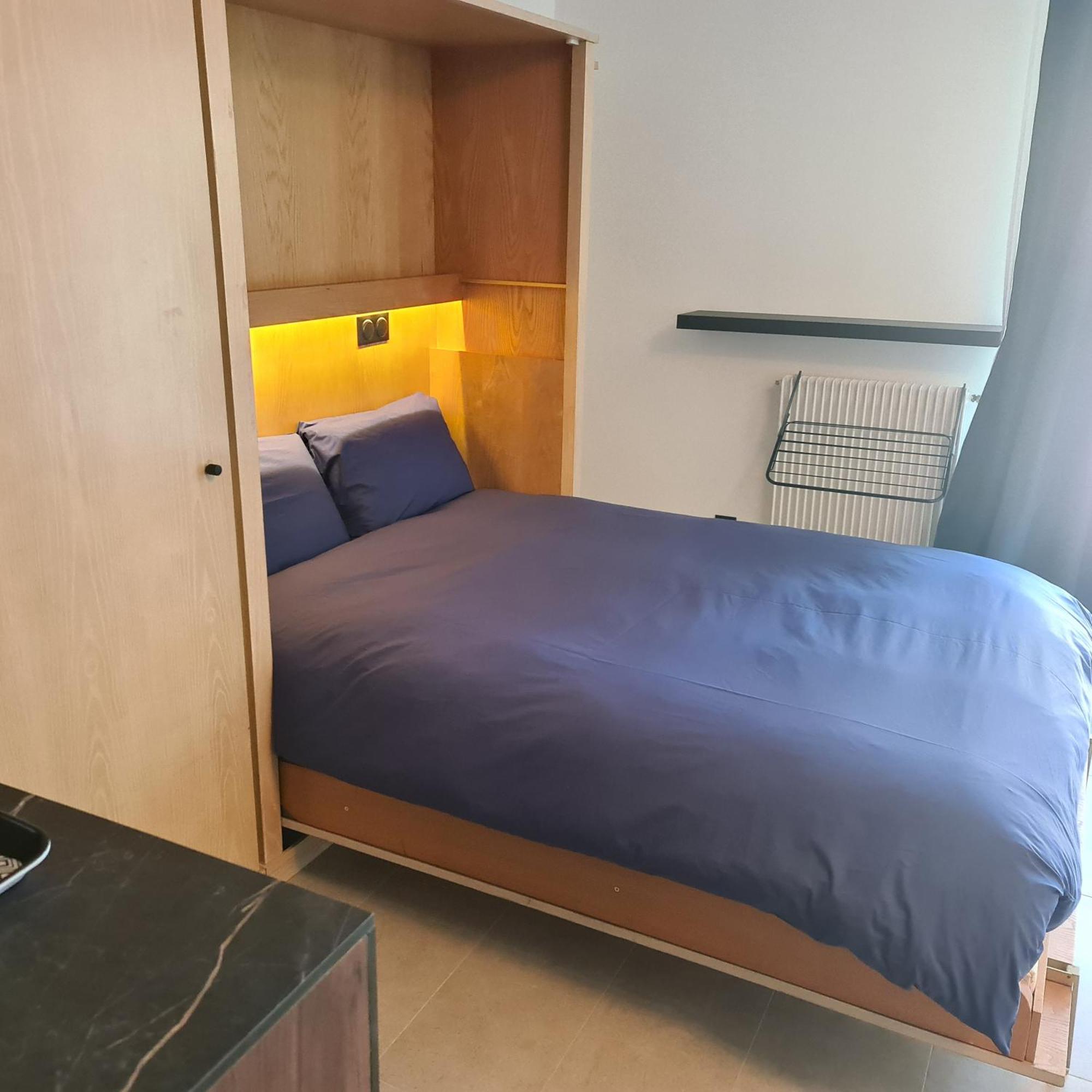 Studio A Courbevoie 92 Bagian luar foto